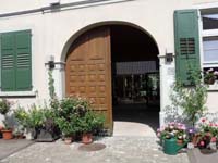 Eingangstor zum Hirschen